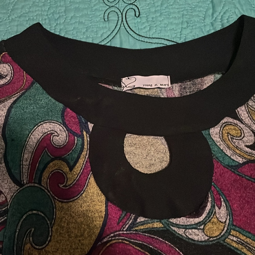 Dress - Picture 3 of 4